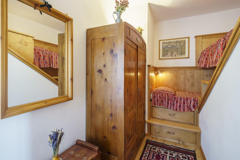 Villa Tullia - Stayincortina Cortina d'Ampezzo Ngoại thất bức ảnh
