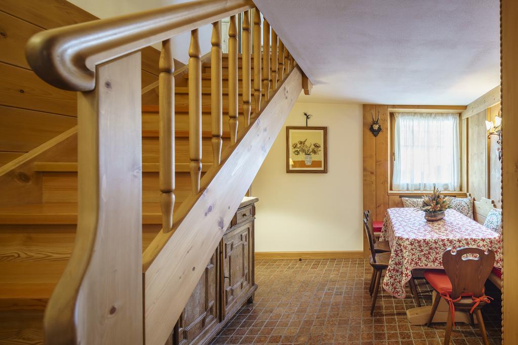 Villa Tullia - Stayincortina Cortina d'Ampezzo Ngoại thất bức ảnh