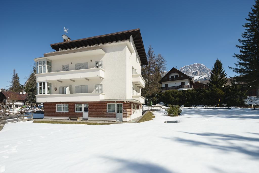 Villa Tullia - Stayincortina Cortina d'Ampezzo Ngoại thất bức ảnh